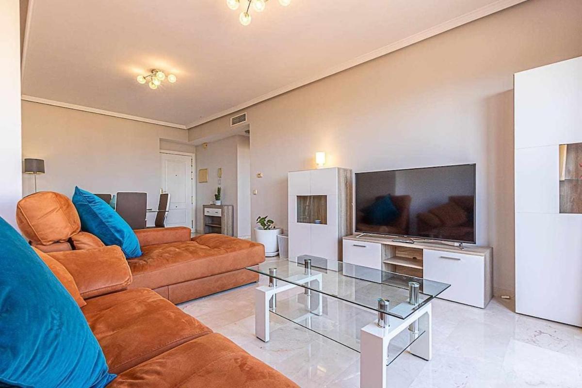 797 Holiday Rentals - Moderno Piso Para 5 Con Hermosas Vistas Benalmádena Exterior foto